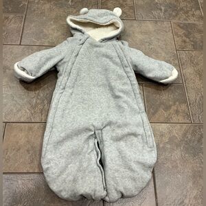🥵 Cozy Grey fleece baby bunting suit